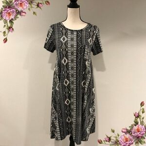 Lularoe Carly floral paisley dress